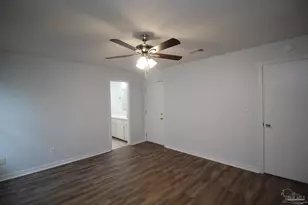 7679 Old Hickory Dr, Pensacola, FL 32507 - Photo 9