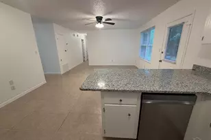8104 Li Fair Dr, Pensacola, FL 32506 - Photo 9