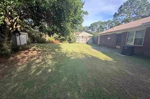 8104 Li Fair Dr, Pensacola, FL 32506 - Photo 25