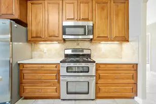 3848 Throne Ct, Milton, FL 32583 - Photo 9