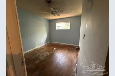 6383 Sunnyside Dr, Milton, FL 32583 - Photo 5