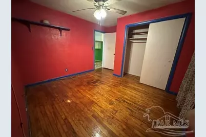 6383 Sunnyside Dr, Milton, FL 32583 - Photo 9