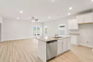 4836 Magpie Ct, Pace, FL 32571 - Photo 7