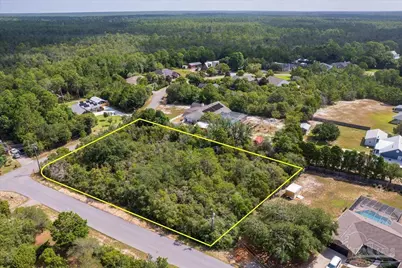 9425 Bone Bluff Dr, Navarre, FL 32566 - Photo 5