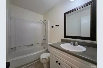2303 W Michigan Ave #C2, Pensacola, FL 32526 - Photo 15