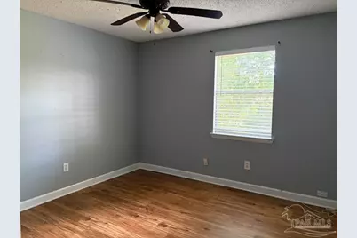 204 Brandywine Rd #B, Pensacola, FL 32507 - Photo 9