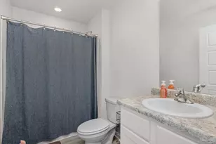 5787 Belmont Stakes Rd, Pensacola, FL 32526 - Photo 9