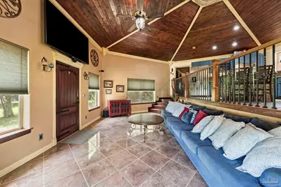 5852 Congress St, Gulf Breeze, FL 32563 - Photo 9