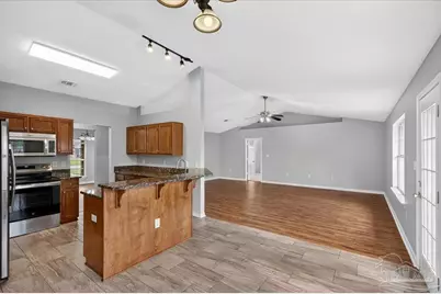 9939 Parker Lake Cir, Navarre, FL 32566 - Photo 11
