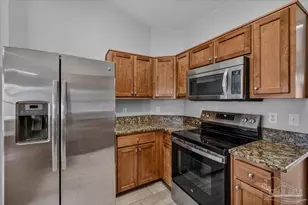 9939 Parker Lake Cir, Navarre, FL 32566 - Photo 13