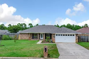 9939 Parker Lake Cir, Navarre, FL 32566 - Photo 1