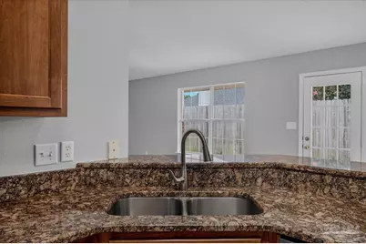 9939 Parker Lake Cir, Navarre, FL 32566 - Photo 15