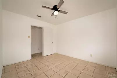 94 S Garfield Dr, Pensacola, FL 32506 - Photo 11