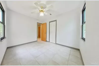 4679 Oakland Dr, Pensacola, FL 32526 - Photo 23