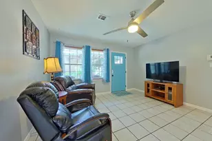 4679 Oakland Dr, Pensacola, FL 32526 - Photo 7