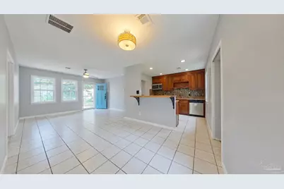 4679 Oakland Dr, Pensacola, FL 32526 - Photo 13