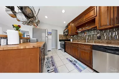 4679 Oakland Dr, Pensacola, FL 32526 - Photo 17