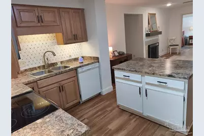 5001 Grande Dr #512, Pensacola, FL 32504 - Photo 9
