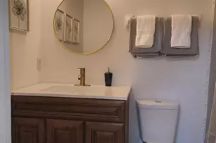 5001 Grande Dr, Pensacola, FL 32504 - Photo 29