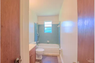 2070 Curry Cir, Pensacola, FL 32504 - Photo 13
