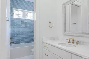 930 E Hernandez St, Pensacola, FL 32503 - Photo 31