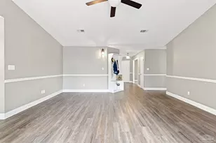 4894 Randee Cir, Pensacola, FL 32526 - Photo 9