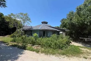 1622 Bal Alex Ave, Gulf Breeze, FL 32563 - Photo 3