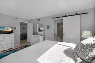 1200 Ft Pickens Rd, Pensacola Beach, FL 32561 - Photo 25