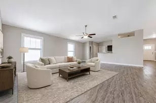 2009 Presidio St, Navarre, FL 32566 - Photo 3