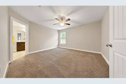 2009 Presidio St, Navarre, FL 32566 - Photo 9