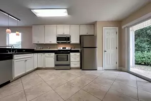 1037 Antigua Cir, Pensacola, FL 32507 - Photo 7