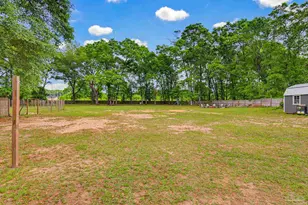 6628 Hinote St, Milton, FL 32570 - Photo 51
