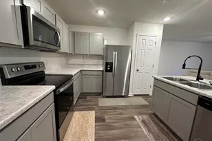 8752 Schooner Ln, Pensacola, FL 32507 - Photo 3