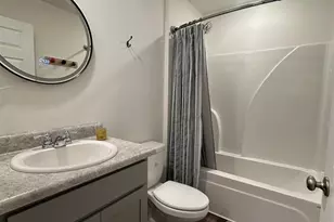 8752 Schooner Ln, Pensacola, FL 32507 - Photo 9