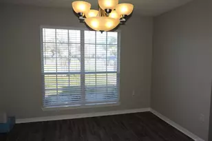 2541 Gulf Breeze Ave, Pensacola, FL 32507 - Photo 3