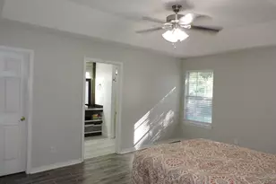 2541 Gulf Breeze Ave, Pensacola, FL 32507 - Photo 13