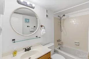 8522 Gulf Blvd, Navarre Beach, FL 32566 - Photo 17