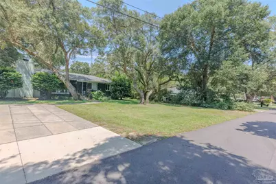 4 Cadiz St, Gulf Breeze, FL 32561 - Photo 3