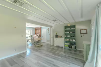4 Cadiz St, Gulf Breeze, FL 32561 - Photo 9