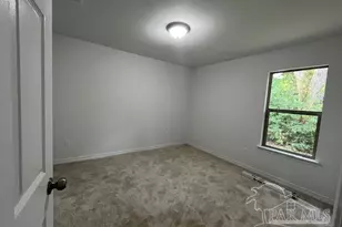 9606 Pickwood Dr, Pensacola, FL 32514 - Photo 11
