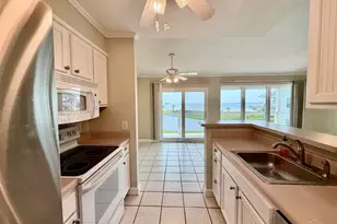200 Pensacola Beach Rd, Gulf Breeze, FL 32561 - Photo 5