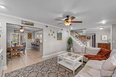 822 Bay Cliffs Rd, Gulf Breeze, FL 32561 - Photo 13