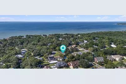 822 Bay Cliffs Rd, Gulf Breeze, FL 32561 - Photo 61
