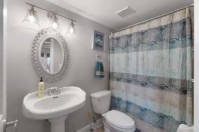 822 Bay Cliffs Rd, Gulf Breeze, FL 32561 - Photo 25