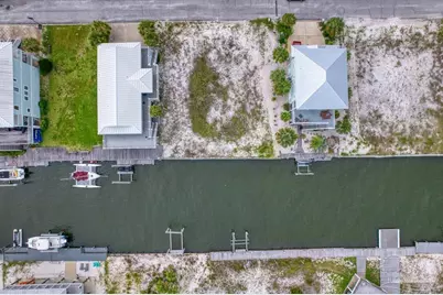 1422 Homeport Dr, Navarre Beach, FL 32566 - Photo 11