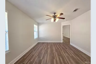 5008 Orlando Ct, Pensacola, FL 32526 - Photo 13