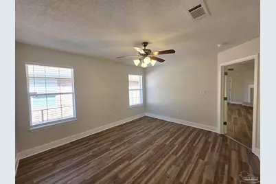 5008 Orlando Ct, Pensacola, FL 32526 - Photo 11