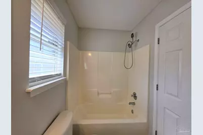 5008 Orlando Ct, Pensacola, FL 32526 - Photo 23