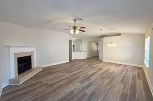 5008 Orlando Ct, Pensacola, FL 32526 - Photo 9