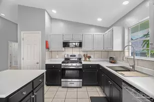 1229 Greystone Dr, Pensacola, FL 32514 - Photo 9